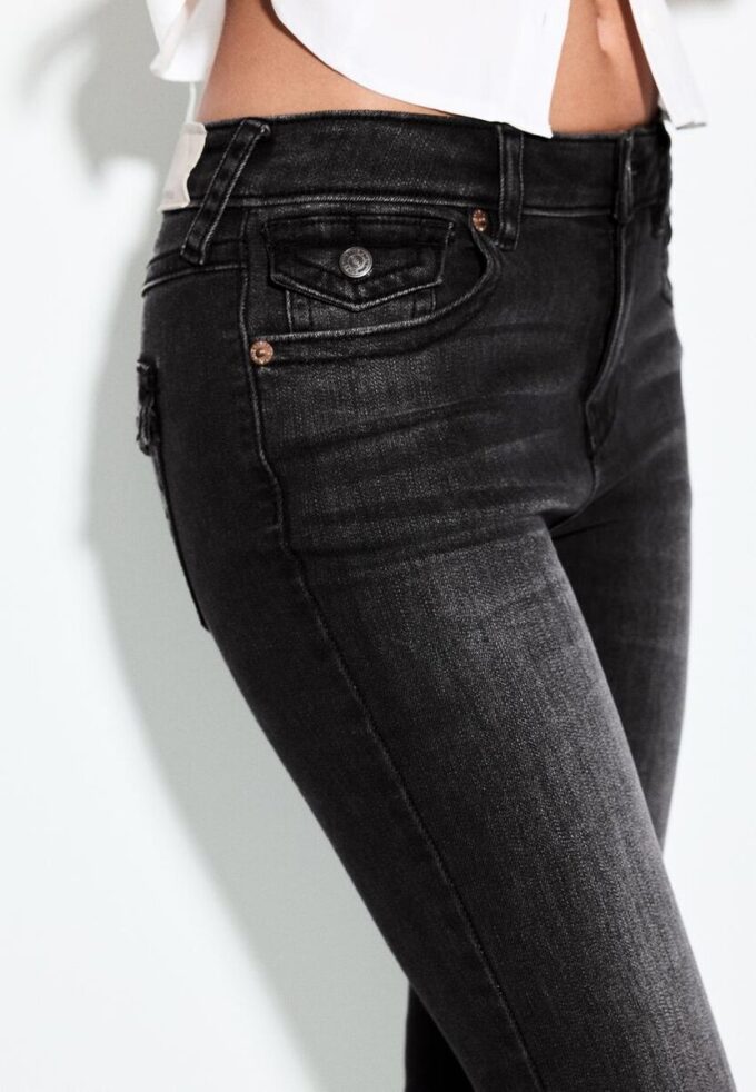 D04 Low Rise Flared Jeans D04 Low Rise Flared Jeans