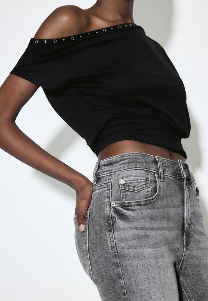 D07 Regular Waist Skinny Jeans