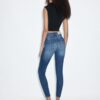 D07 Regular Waist Skinny Jeans
