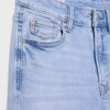 D07 Regular Waist Skinny Jeans