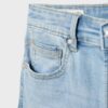 D09 Super High-Waist Skinny Jeans