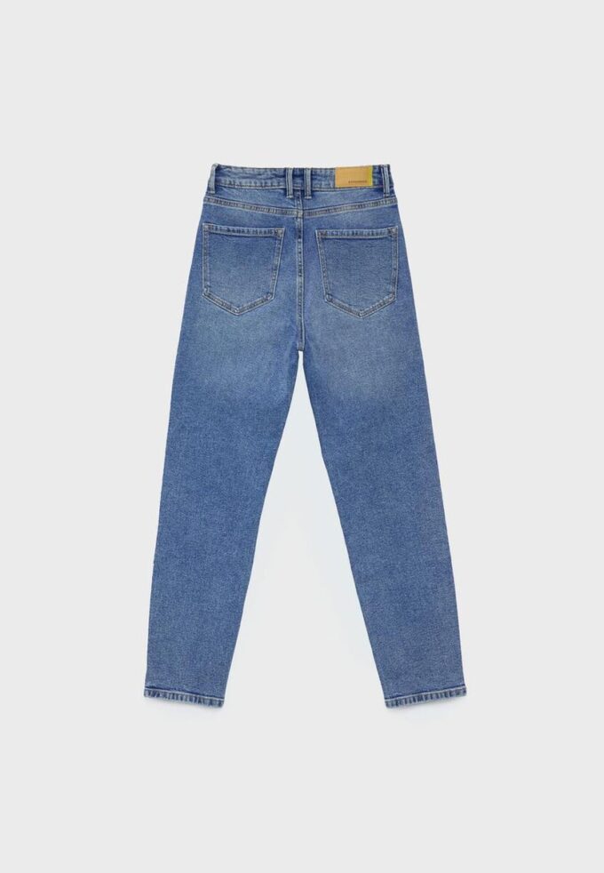 D10 Slim Fit Mom Jeans D10 Slim Fit Mom Jeans