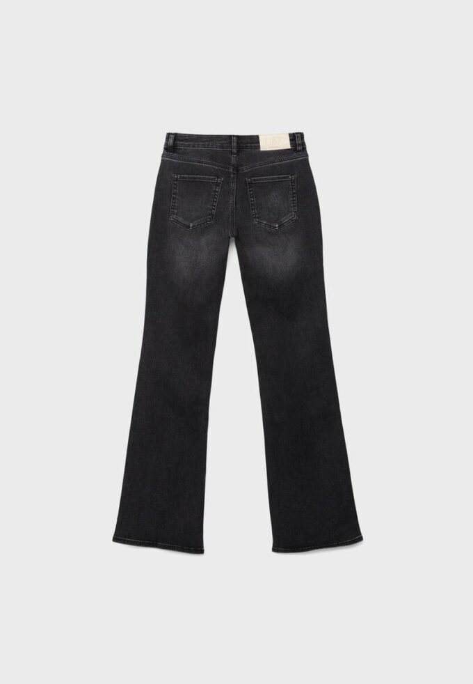 D67 Slim Bootcut Jeans D67 Slim Bootcut Jeans