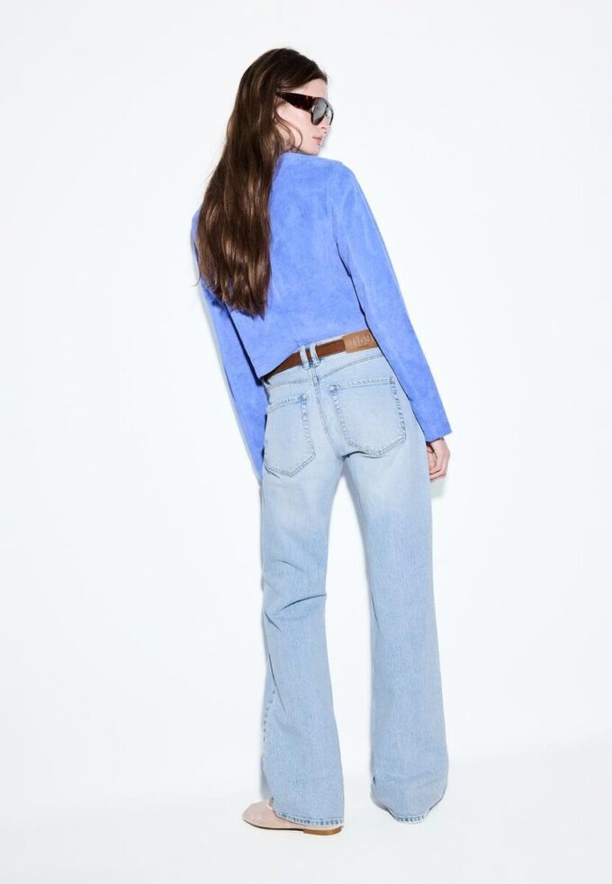 D68 Boot-Cut Jeans with Belt D68 Boot-Cut Jeans with Belt