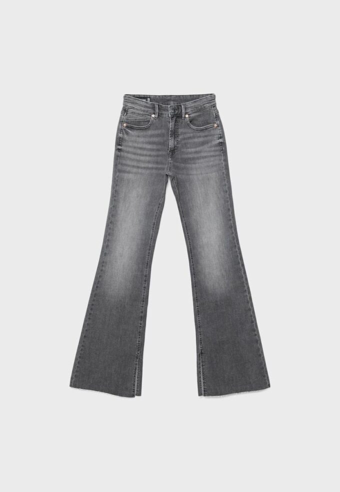 D74 Flared Jeans with Slit D74 Flared Jeans with Slit