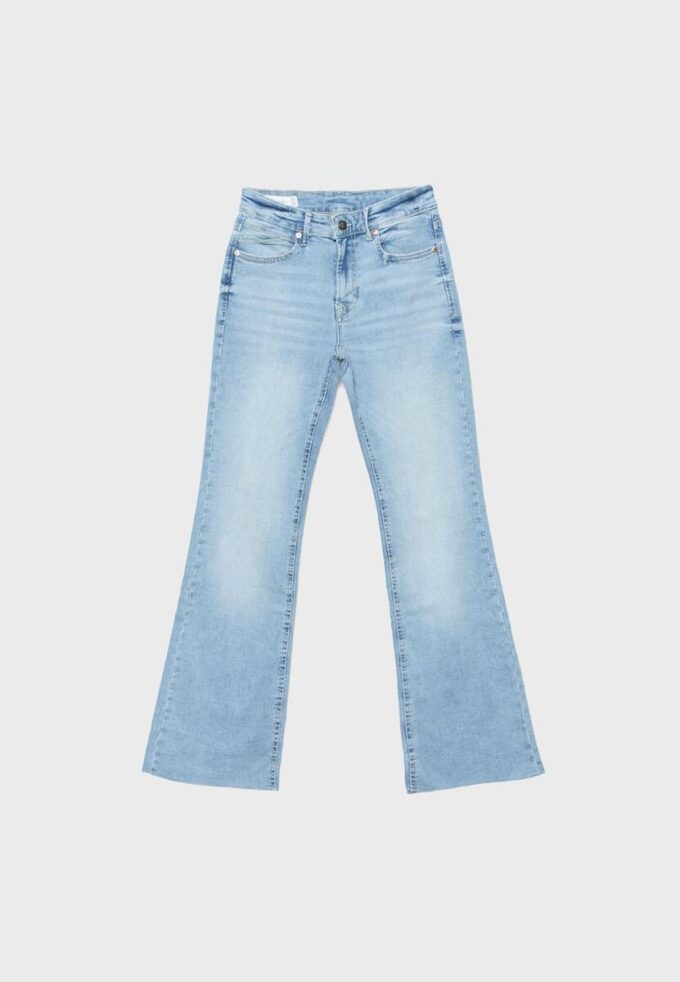 D74 Flared Jeans with Slit D74 Flared Jeans with Slit