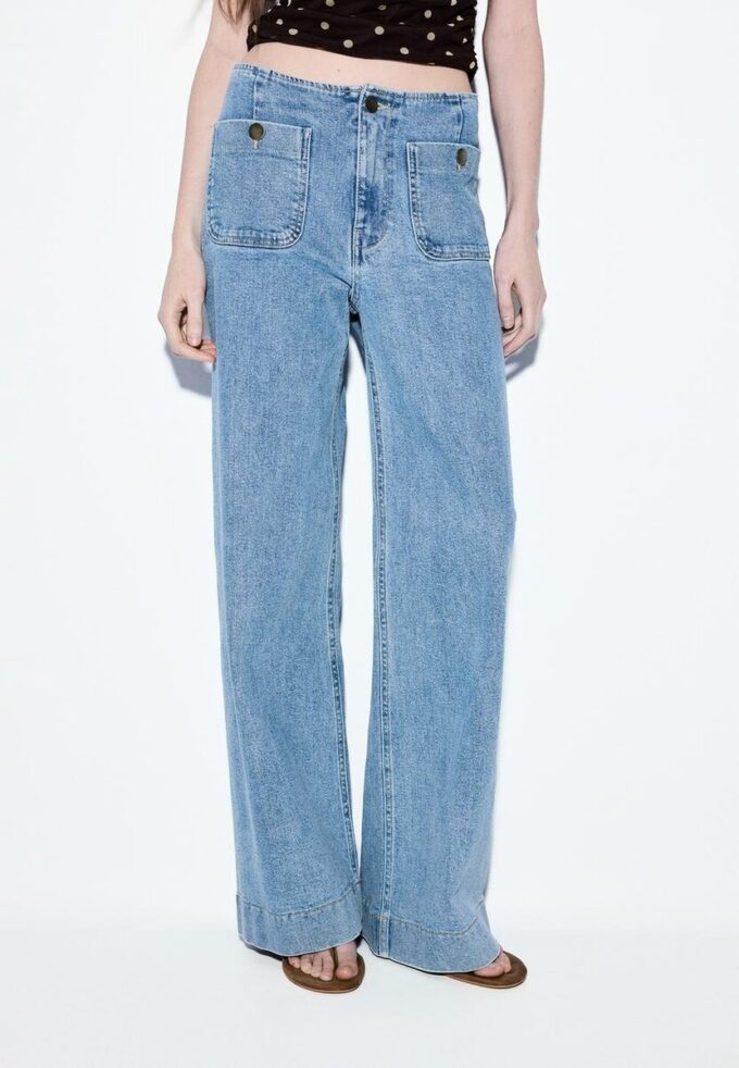 D77 Minimalist Jeans with Pockets D77 Minimalist Jeans with Pockets