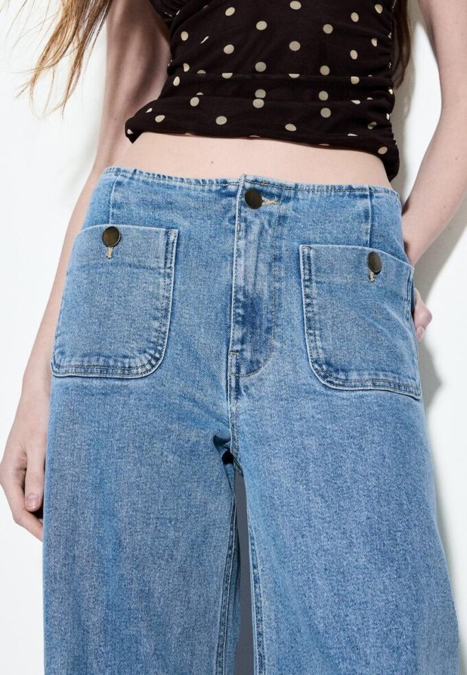 D77 Minimalist Jeans with Pockets D77 Minimalist Jeans with Pockets