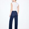 D77 Minimalist Jeans with Pockets