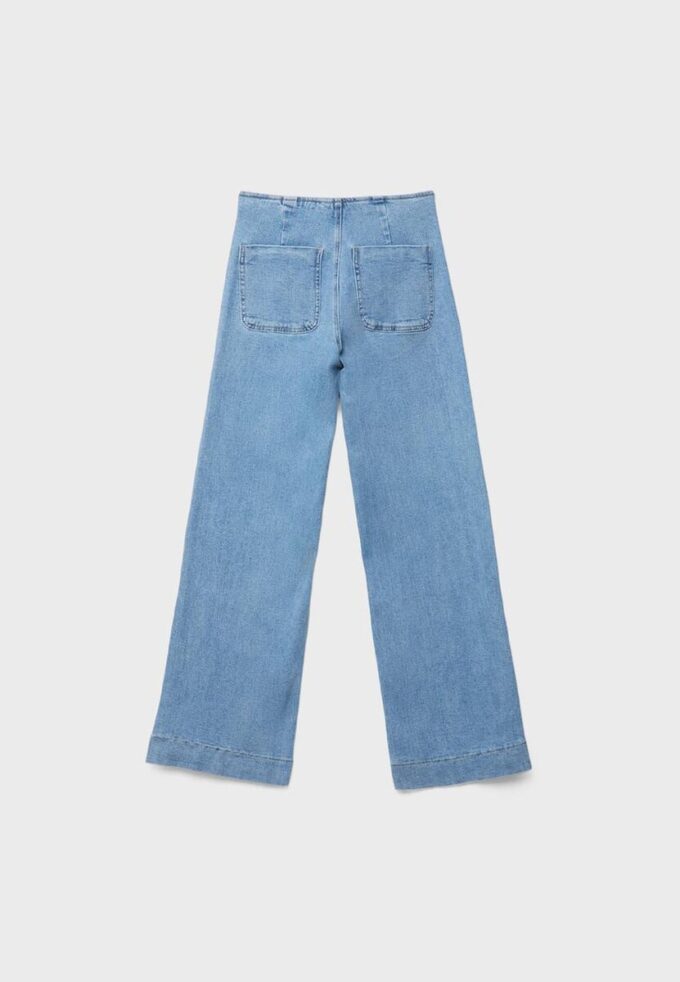 D77 Minimalist Jeans with Pockets D77 Minimalist Jeans with Pockets