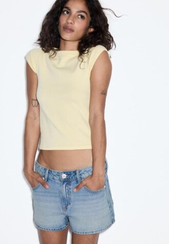 D79 Low-Waist Shorts