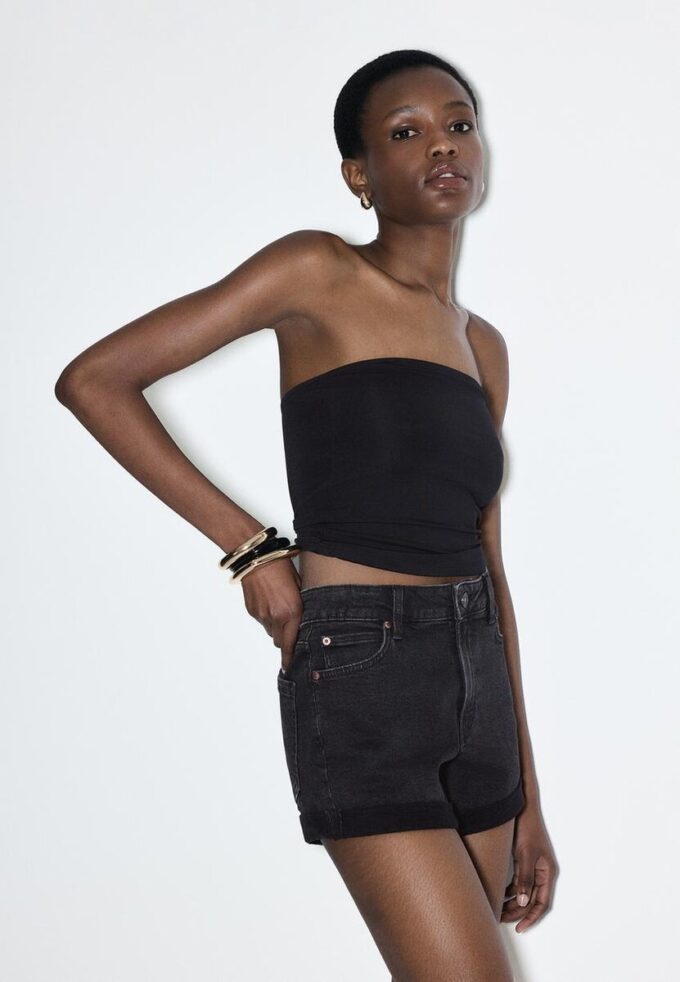 D85 Slim Mom Fit Shorts D85 Slim Mom Fit Shorts