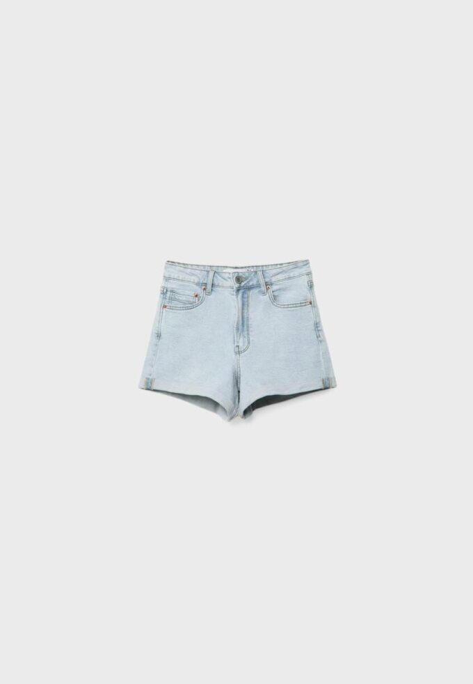 D85 Slim Mom Fit Shorts
