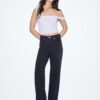 D92 Straight Wide-Leg Jeans