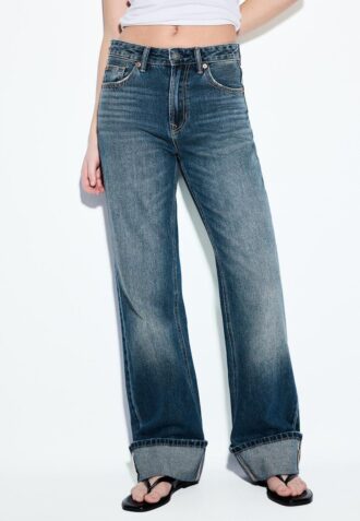 D92 Straight Wide-Leg Jeans