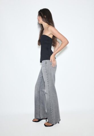 D92 Straight Wide-Leg Jeans