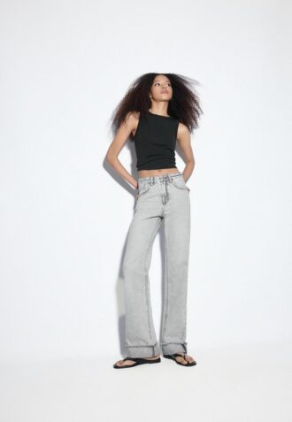 D92 Straight Wide-Leg Jeans