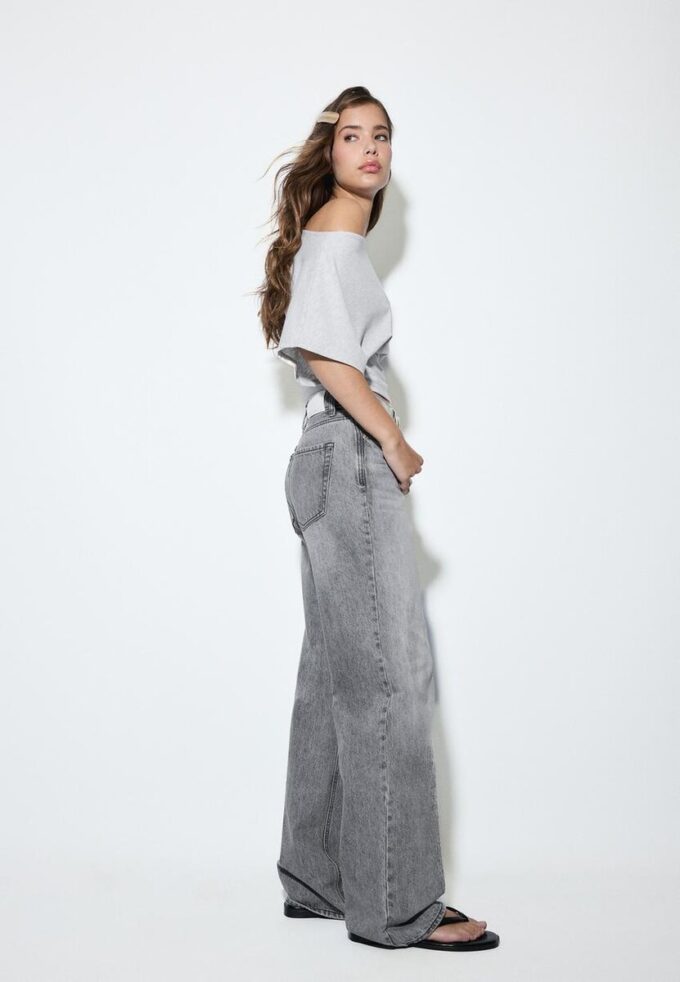 D92 Straight Wide-Leg Jeans