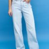D92 Straight Wide-Leg Jeans
