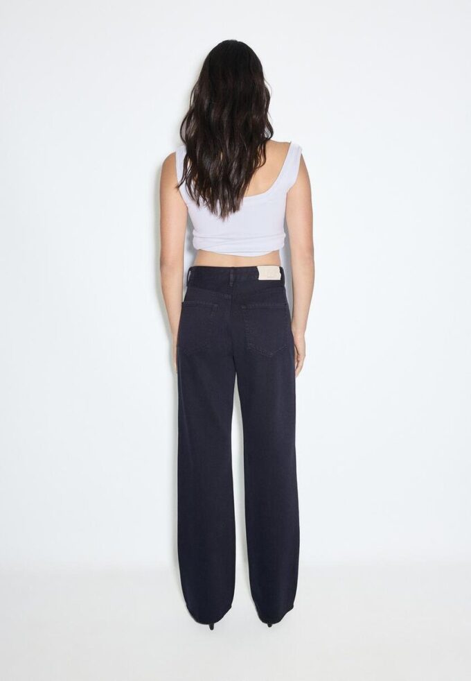 D92 Straight Wide-Leg Jeans