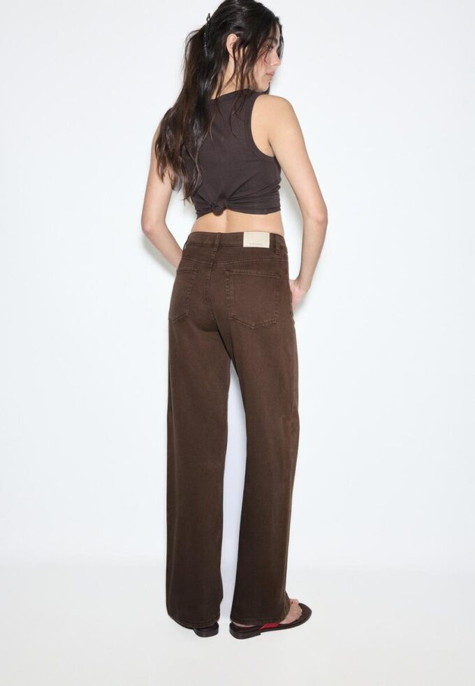 D92 Straight Wide-Leg Jeans