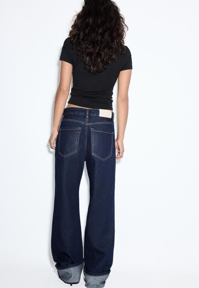D92 Straight Wide-Leg Jeans