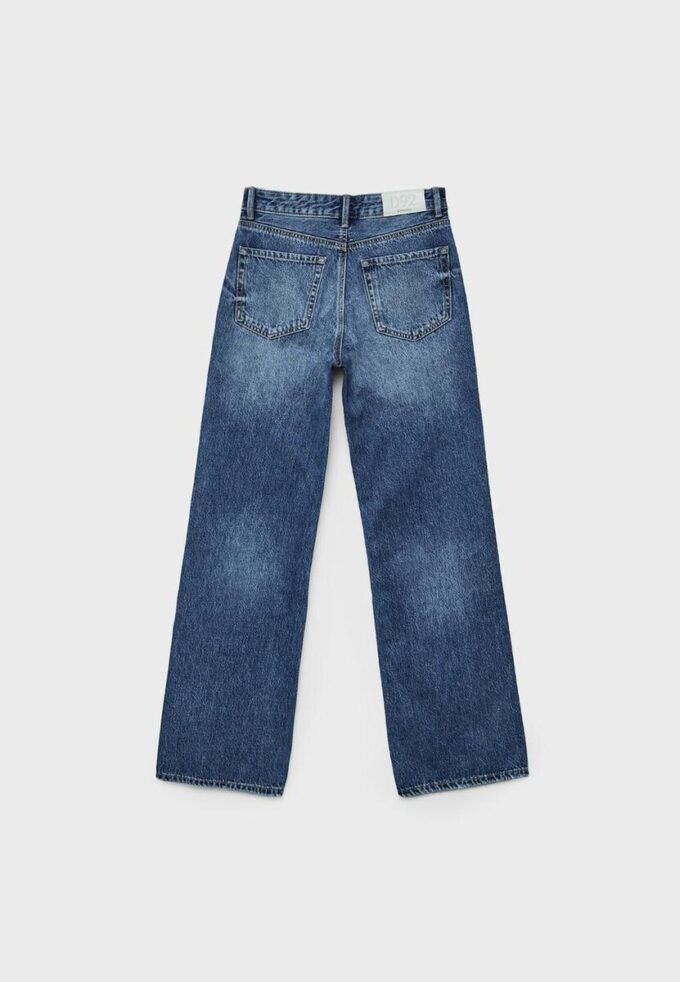D92 Straight Wide-Leg Jeans