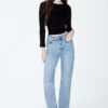 D98 Straight-Leg Jeans