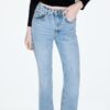 D98 Straight-Leg Jeans