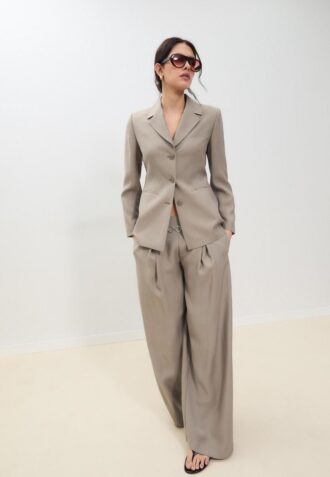 Fitted 3-Button Blazer Fitted 3-Button Blazer