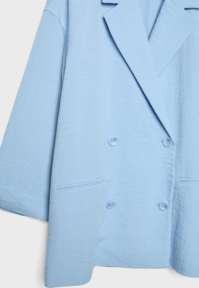 Flowing Double-Breasted Blazer Flowing Double-Breasted Blazer