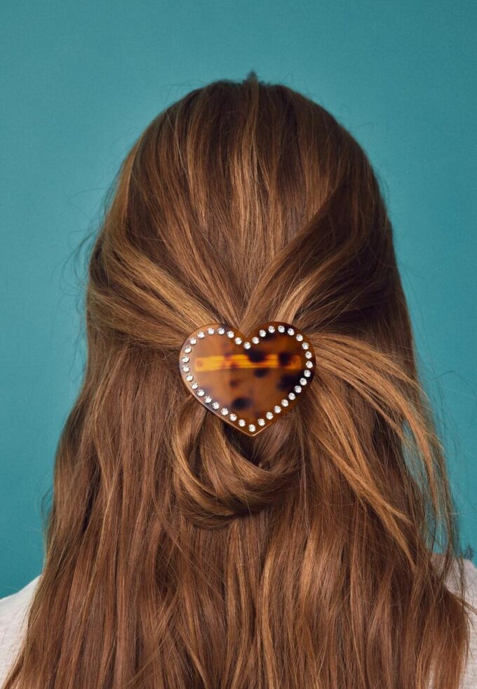 Heart Stud Fur Clip