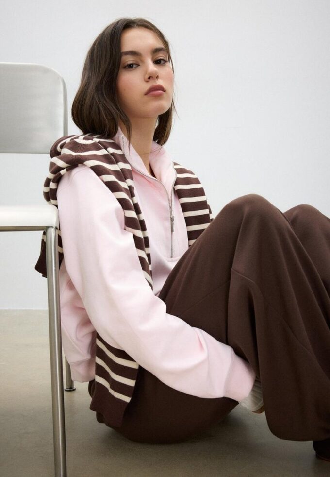 High-Neck Sweatshirt with Zip