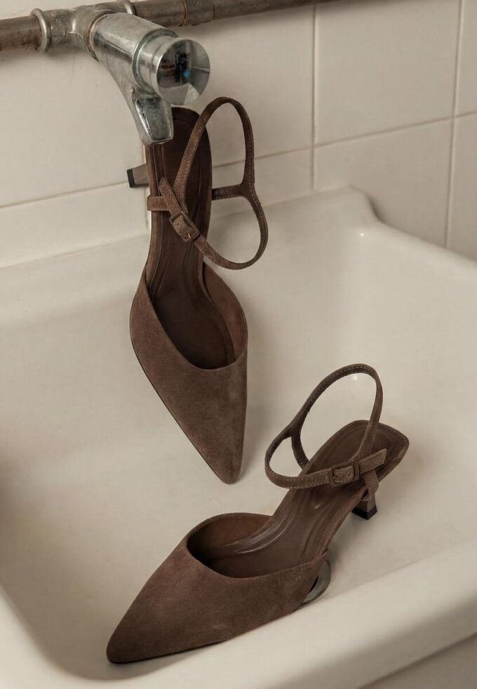 Kitten Heel Leather Shoes