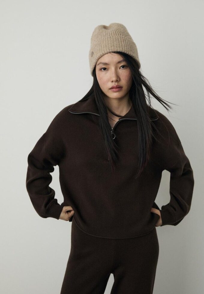 Knit Jumper with Zip Knit Jumper with Zip