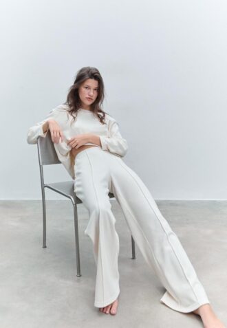 Knit Trousers with Seam Detail
