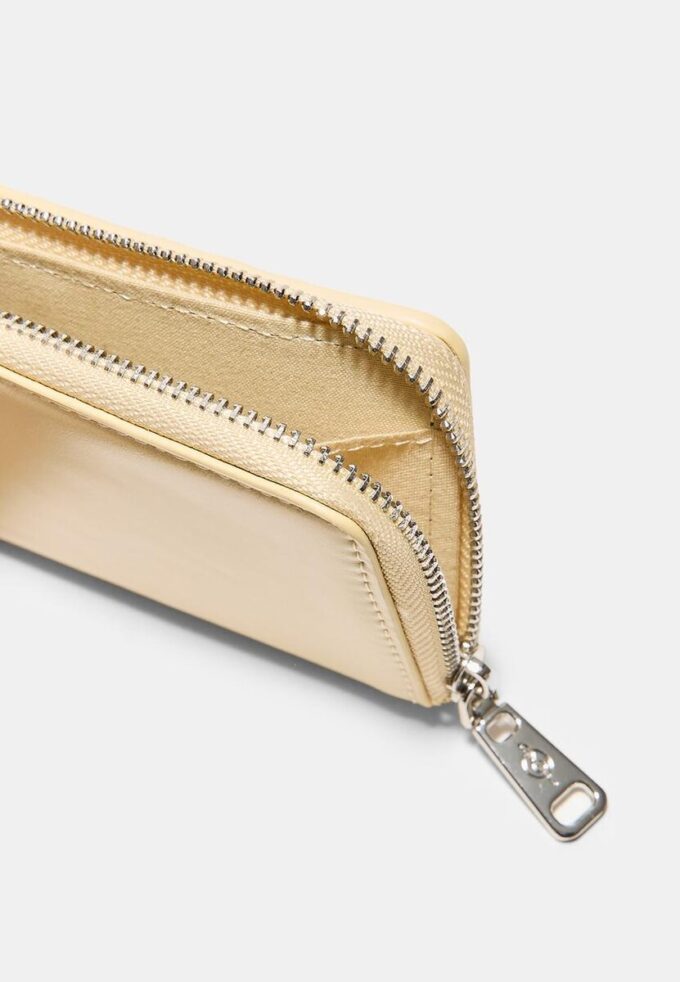 Leather Effect Card Holder