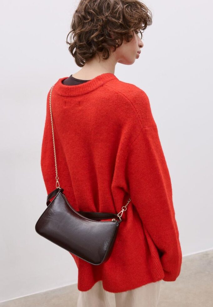 Long Chain Shoulder Bag