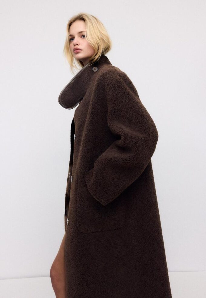 Long Reversible Double-Faced Coat Long Reversible Double-Faced Coat