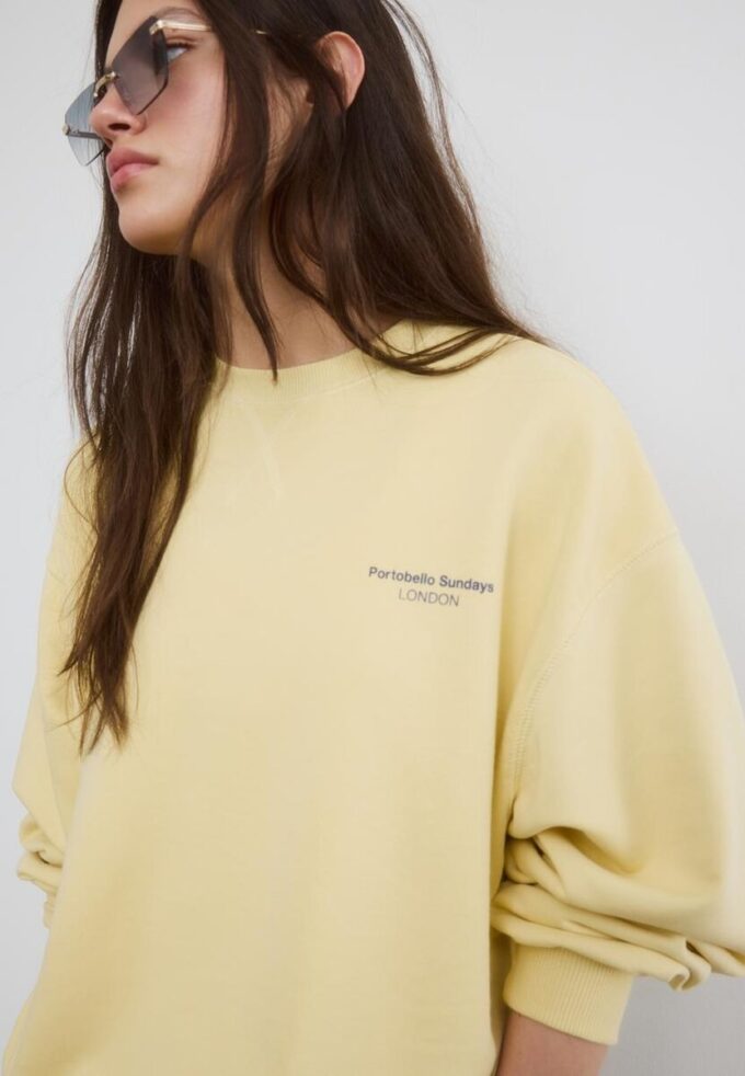 Long Sleeve Round Neck Text Sweatshirt Long Sleeve Round Neck Text Sweatshirt