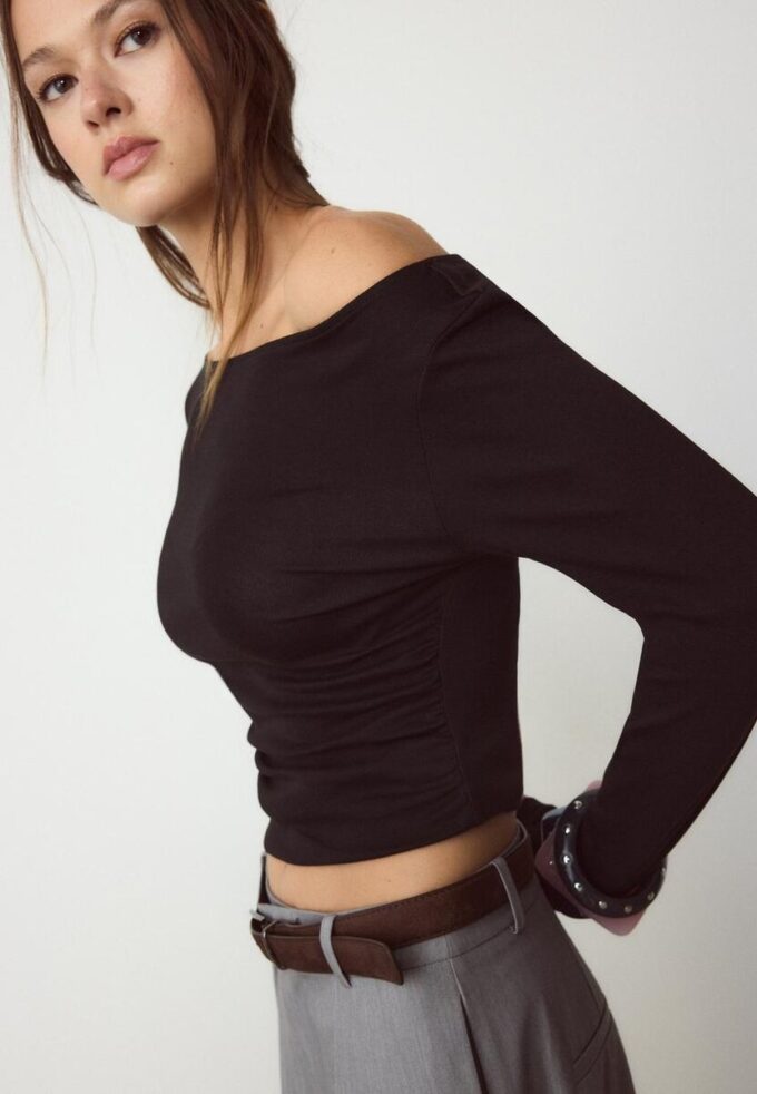 Long Sleeve T-Shirt with Gathering