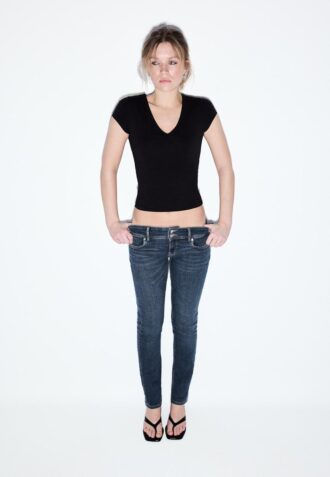 Low-Rise Slim Fit Jeans