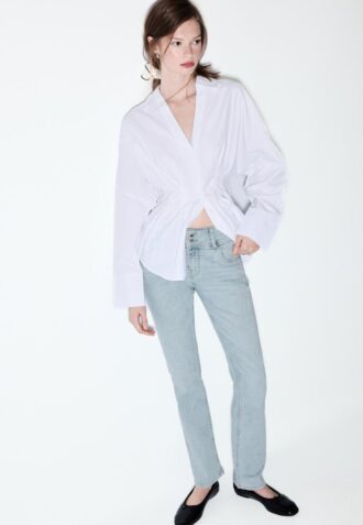 Low-Rise Slim Fit Jeans