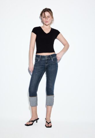 Low-Rise Slim Fit Jeans