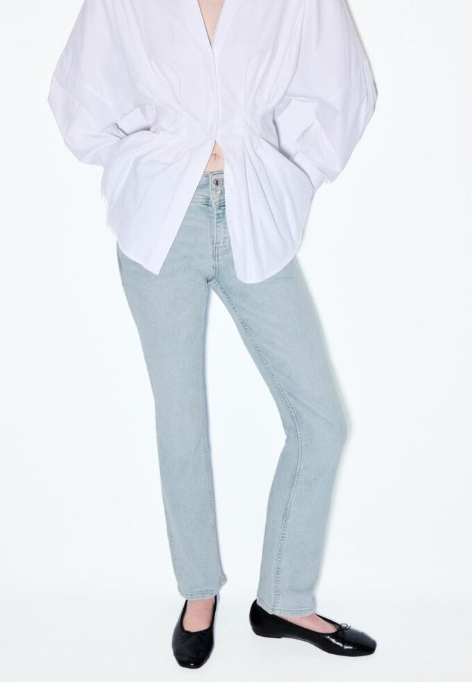 Low-Rise Slim Fit Jeans