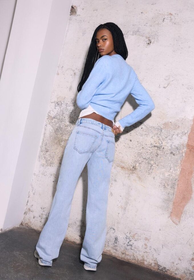 Low-Rise Straight Leg Jeans