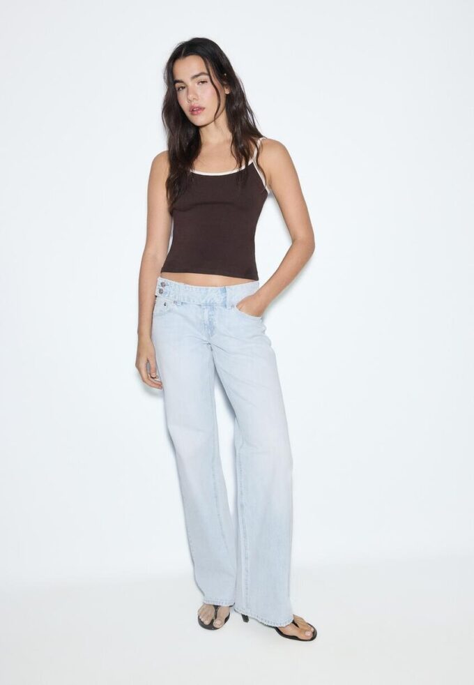 Low-Rise Straight-Leg Jeans with Hammer Waistband Low-Rise Straight-Leg Jeans with Hammer Waistband