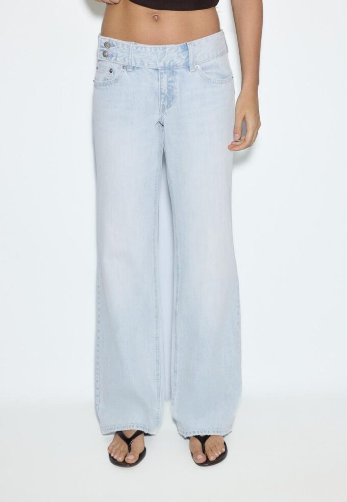 Low-Rise Straight-Leg Jeans with Hammer Waistband Low-Rise Straight-Leg Jeans with Hammer Waistband