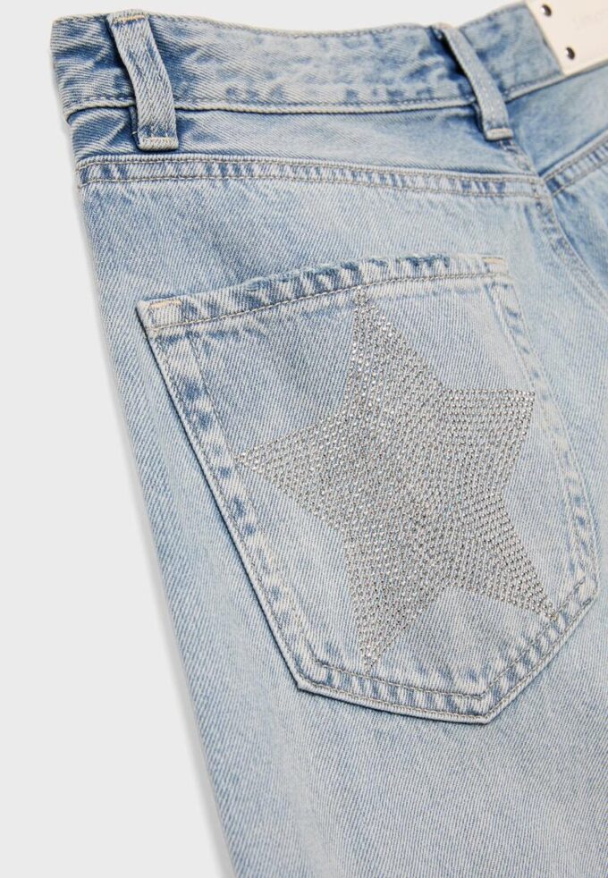 Low-Rise Wide-Leg Jeans with Star Detail