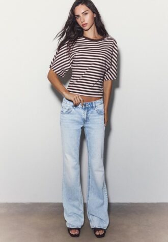Low Waist Boot-Cut Jeans
